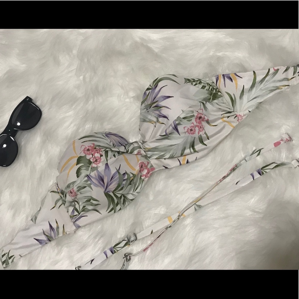 H&M floral bikini top